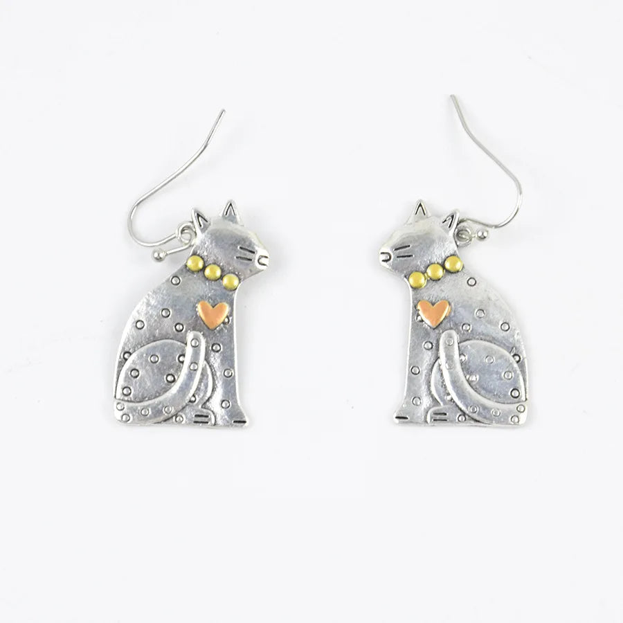 European and American Fashion Creative New Antique Silver Cat Earrings, Exquisite and Cute Pet-Shaped High-End Earrings