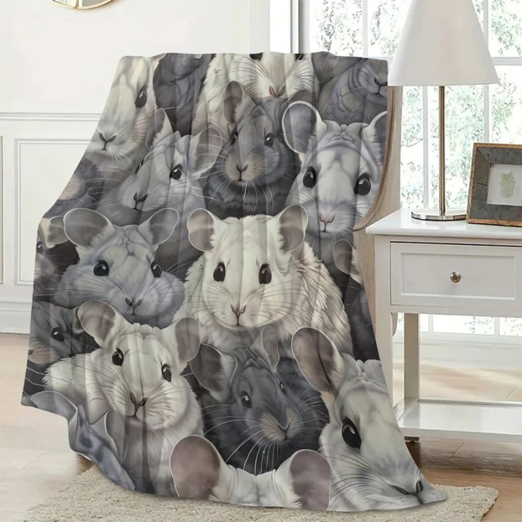 Gray Hamster Pattern Flannel Blanket - Soft and warm, suitable for sofa, bed, camping, and as a holiday gift for boys and girls