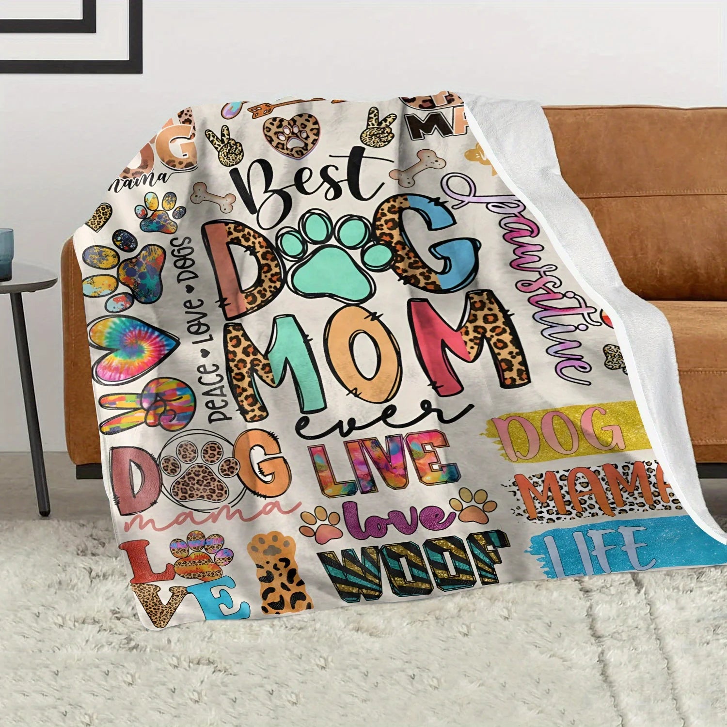 "Best Dog Mom Ever" Soft Fleece Blanket - Perfect Gift for Dog Lovers