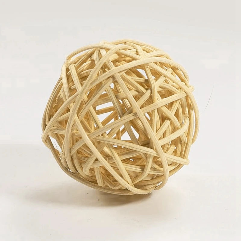 4PCS Pet Chew Toy of Natural Grass for Rabbit, Hamster and Guinea Pig Tooth Cleaning